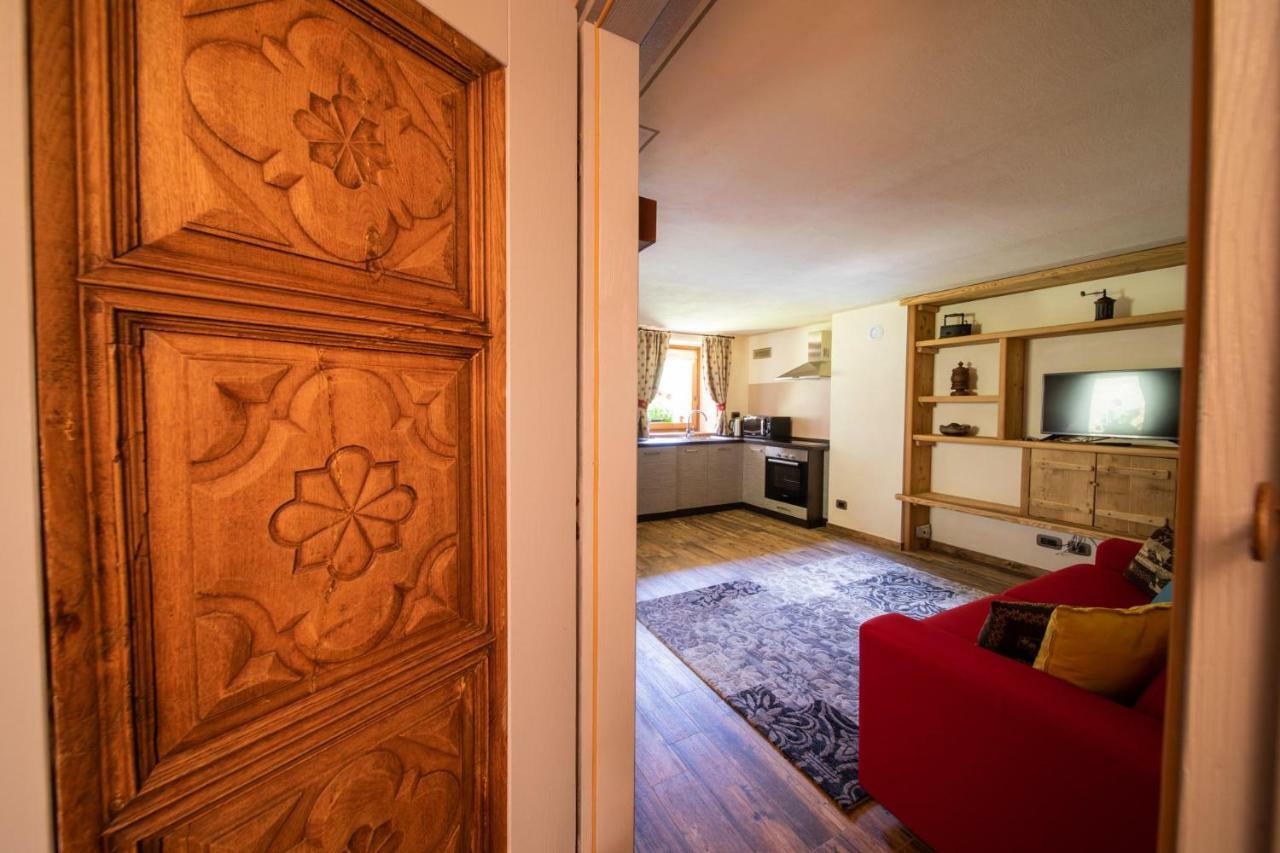 Casa Vacanze Petit Haury - Alloggi Ad Uso Turistico Vda Arvier N 0039 E N 0040 - Buitenkant foto