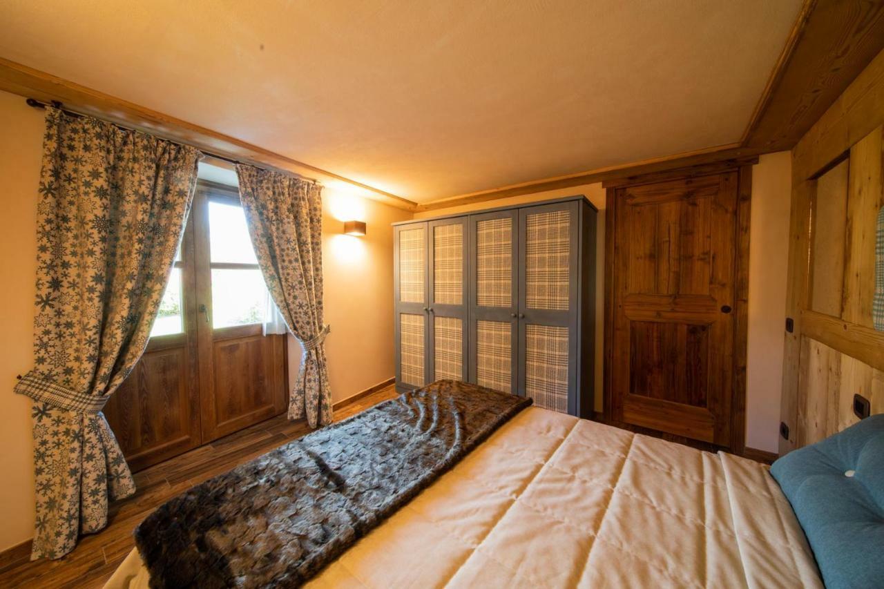 Casa Vacanze Petit Haury - Alloggi Ad Uso Turistico Vda Arvier N 0039 E N 0040 - Buitenkant foto