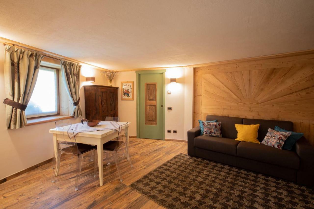Casa Vacanze Petit Haury - Alloggi Ad Uso Turistico Vda Arvier N 0039 E N 0040 - Buitenkant foto