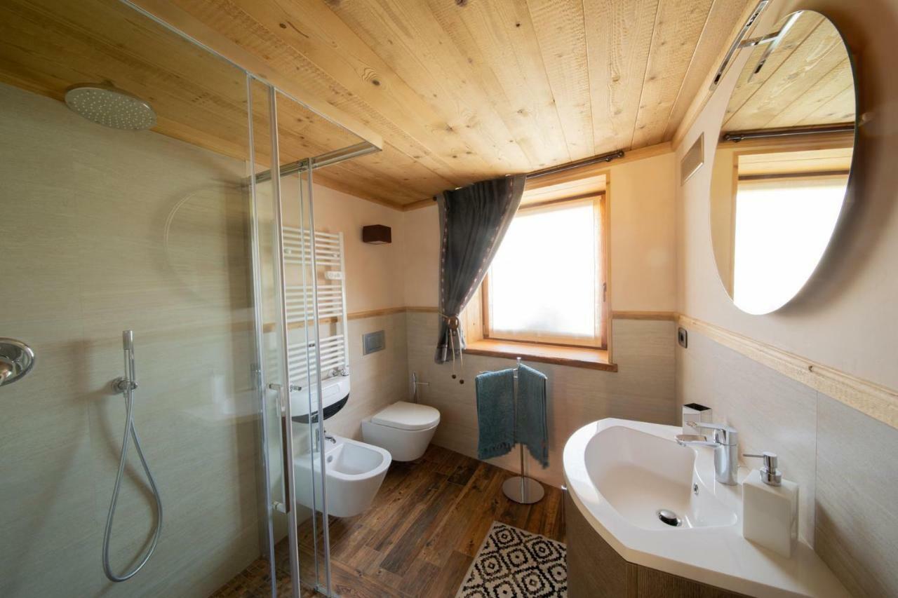 Casa Vacanze Petit Haury - Alloggi Ad Uso Turistico Vda Arvier N 0039 E N 0040 - Buitenkant foto
